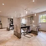 Best Western Plus Perth Parkside Inn & Spa 