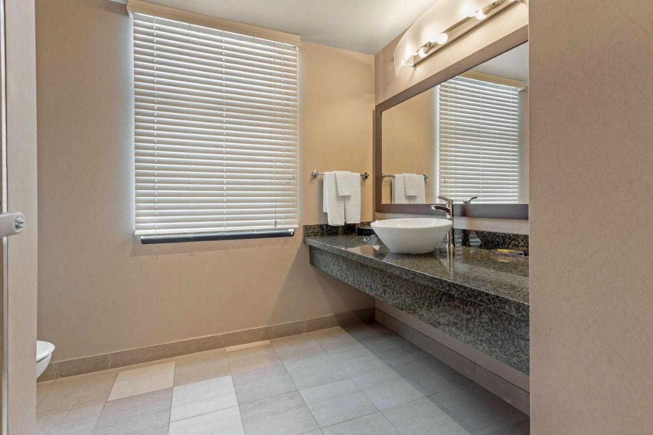 Perth Parkside Inn & Spa, BW Premier Collection Hotel 4*